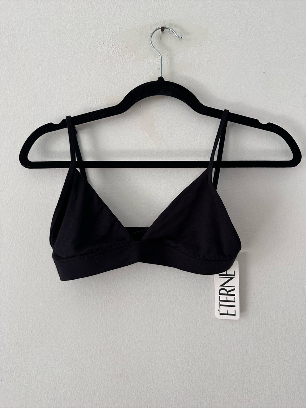 NWT Eterne Triangle Bra in Black size Medium